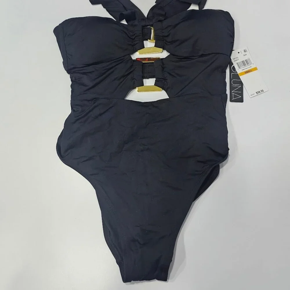 Soluna Buckle-up Convertible One-Piece Swimsuit - Picture 6 of 10